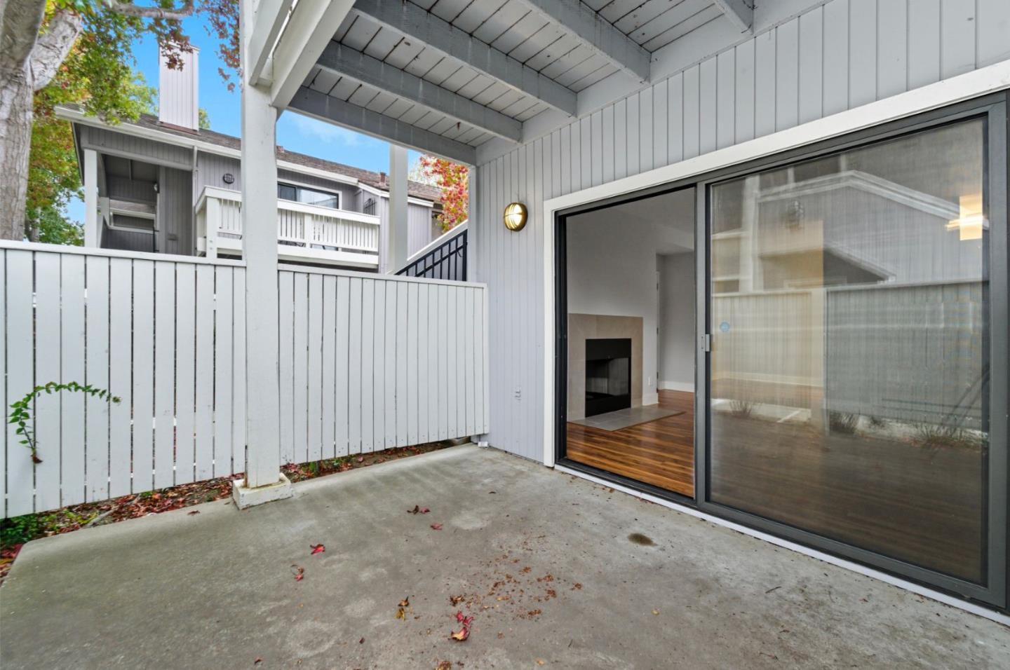 Detail Gallery Image 13 of 28 For 113 Schooner Ct, Richmond,  CA 94804 - 1 Beds | 1 Baths