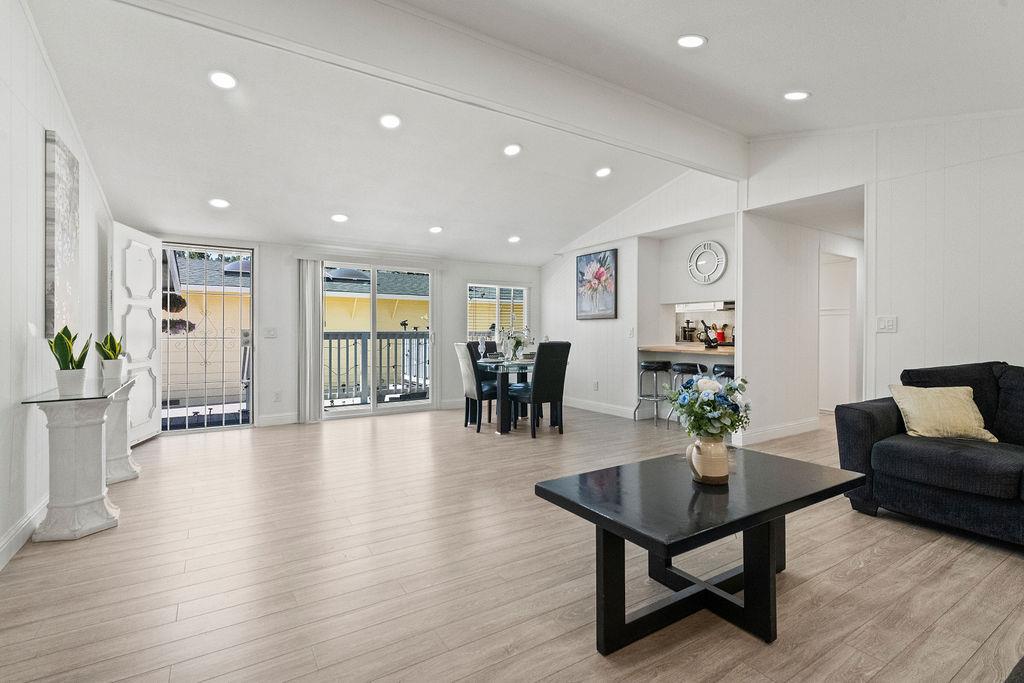 Detail Gallery Image 18 of 28 For 255 Mountain Springs Dr #255,  San Jose,  CA 95131 - 3 Beds | 2 Baths