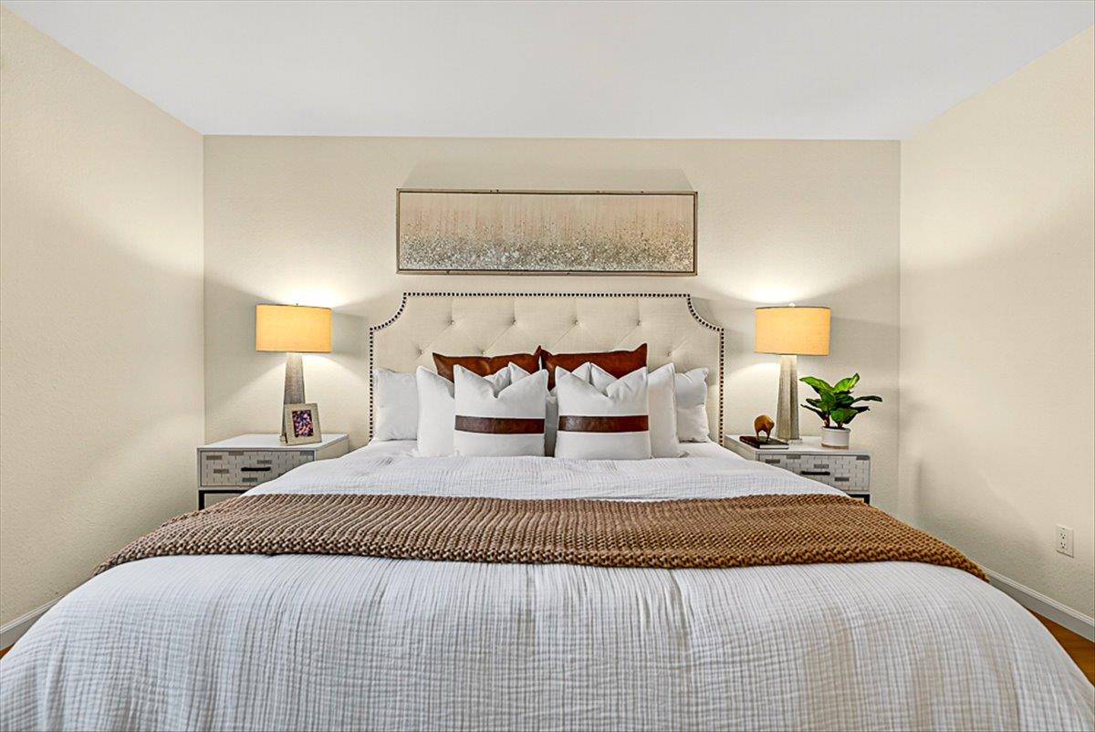 Detail Gallery Image 19 of 39 For 3127 Loma Verde Dr #21,  San Jose,  CA 95117 - 2 Beds | 2/1 Baths