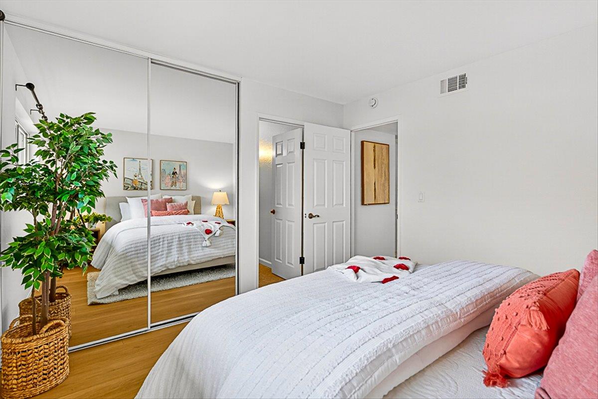 Detail Gallery Image 26 of 39 For 3127 Loma Verde Dr #21,  San Jose,  CA 95117 - 2 Beds | 2/1 Baths