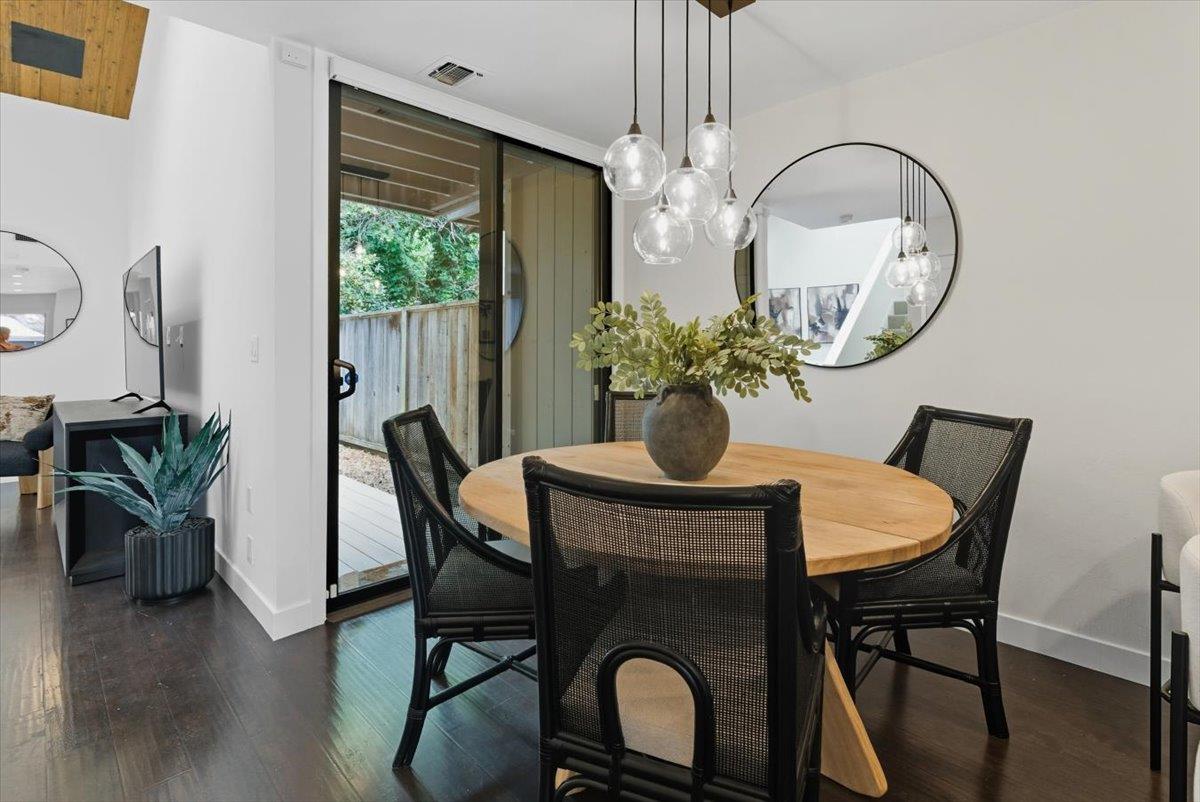 Detail Gallery Image 12 of 49 For 219 Horizon Ave, Mountain View,  CA 94043 - 3 Beds | 2 Baths