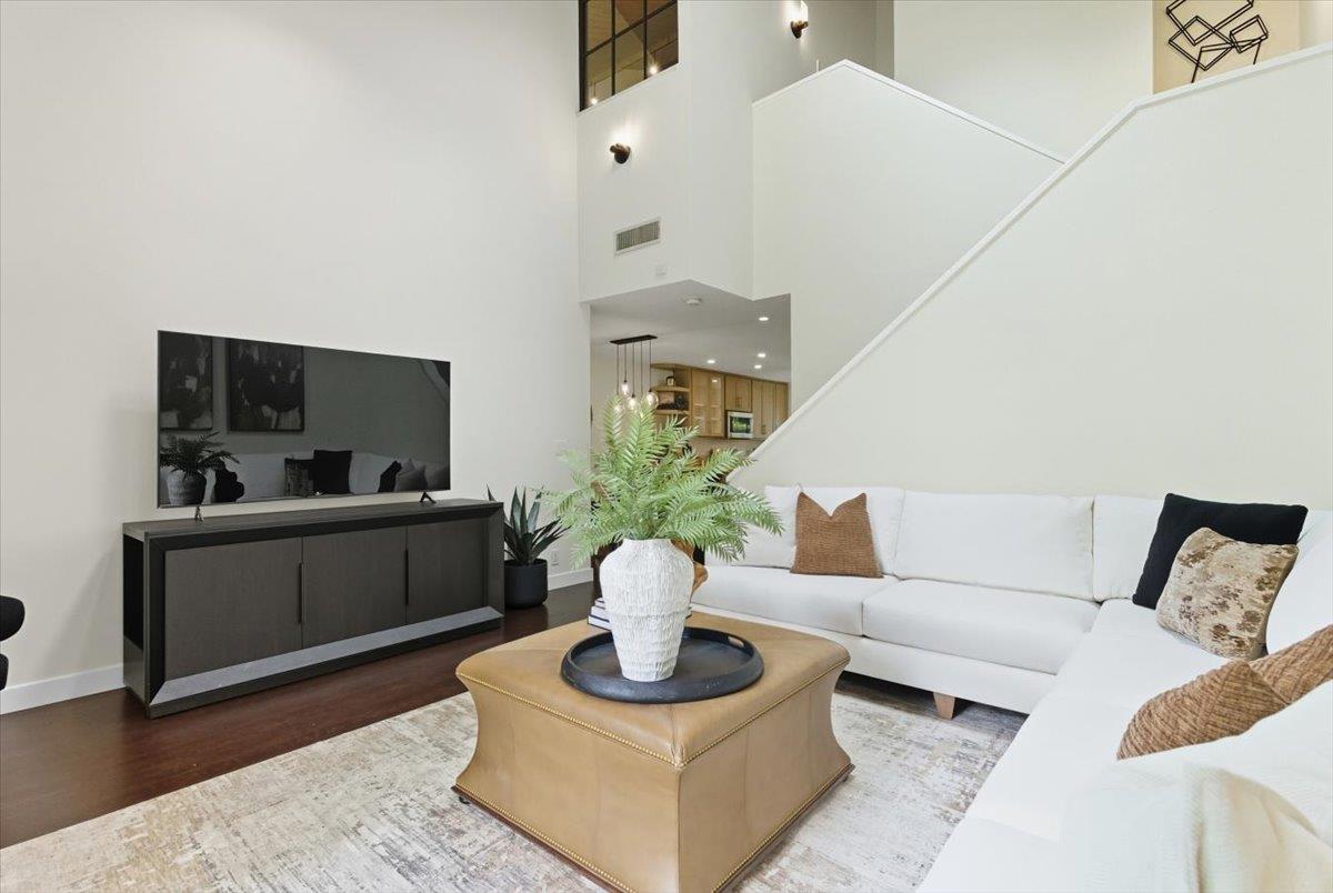 Detail Gallery Image 15 of 49 For 219 Horizon Ave, Mountain View,  CA 94043 - 3 Beds | 2 Baths