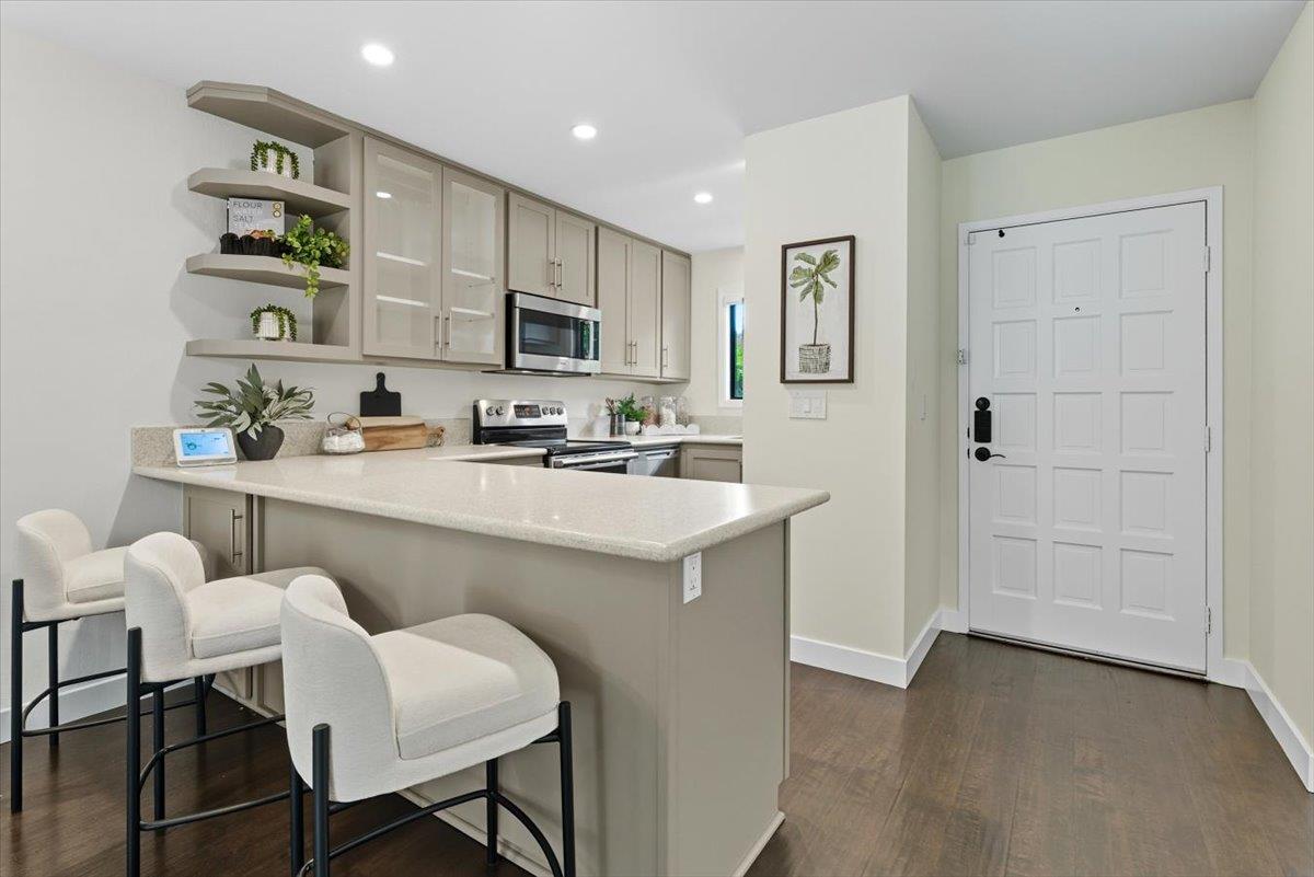 Detail Gallery Image 9 of 49 For 219 Horizon Ave, Mountain View,  CA 94043 - 3 Beds | 2 Baths