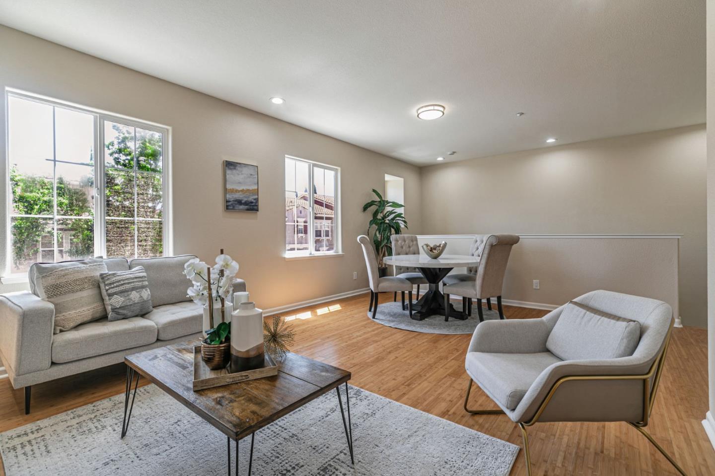 Detail Gallery Image 4 of 35 For 349 Marble Arch Ave, San Jose,  CA 95136 - 3 Beds | 2/1 Baths