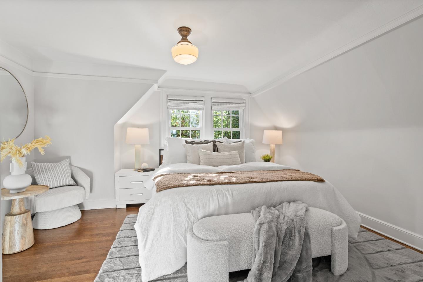 Detail Gallery Image 28 of 47 For 678 Hawthorne Ave, Palo Alto,  CA 94301 - 3 Beds | 2 Baths