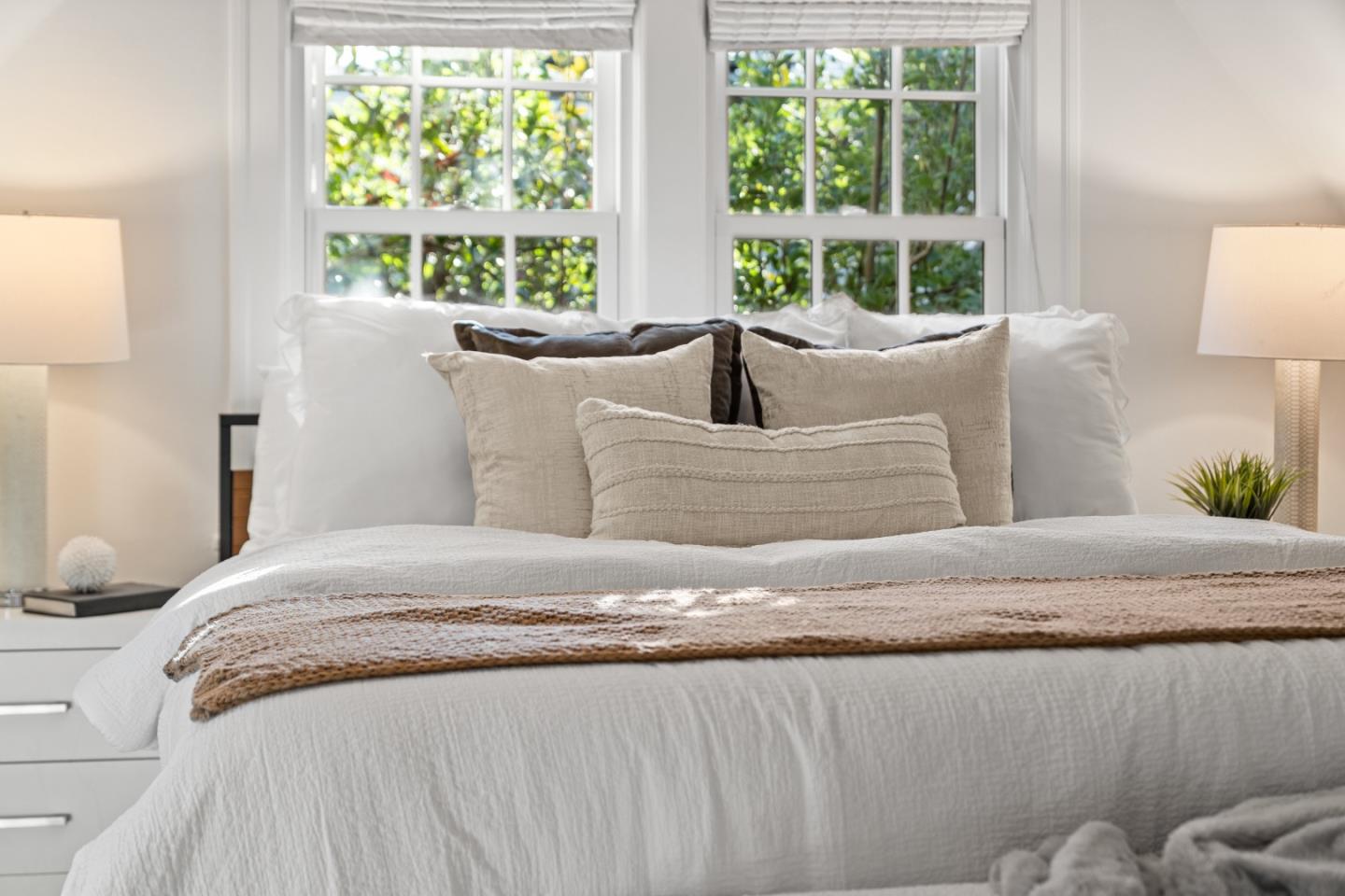 Detail Gallery Image 29 of 47 For 678 Hawthorne Ave, Palo Alto,  CA 94301 - 3 Beds | 2 Baths