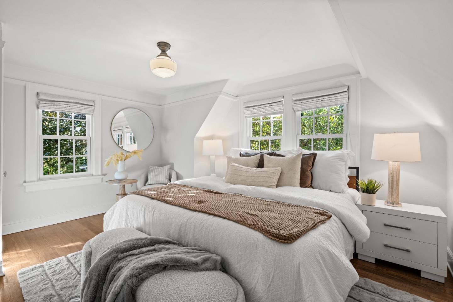 Detail Gallery Image 30 of 47 For 678 Hawthorne Ave, Palo Alto,  CA 94301 - 3 Beds | 2 Baths