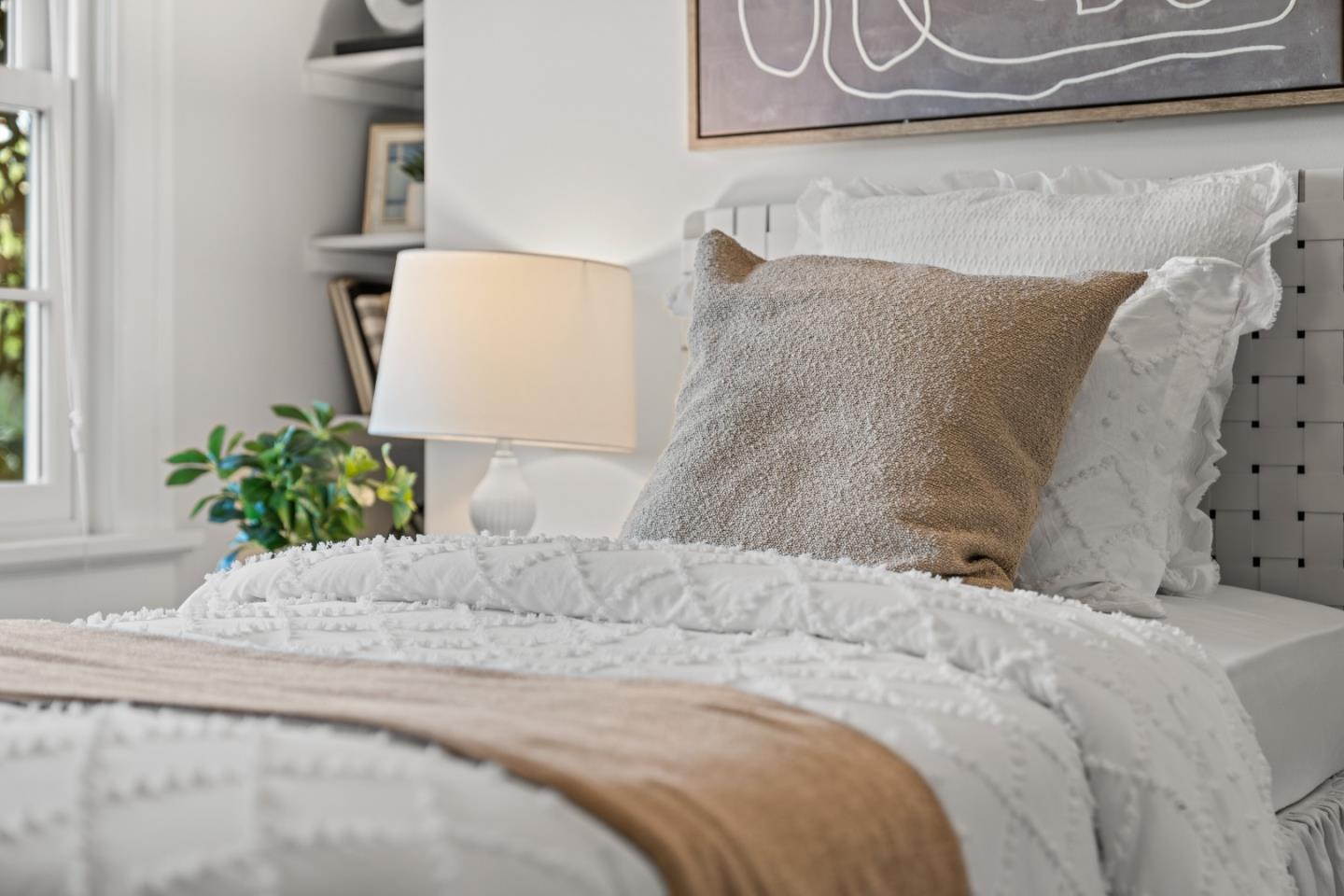 Detail Gallery Image 34 of 47 For 678 Hawthorne Ave, Palo Alto,  CA 94301 - 3 Beds | 2 Baths