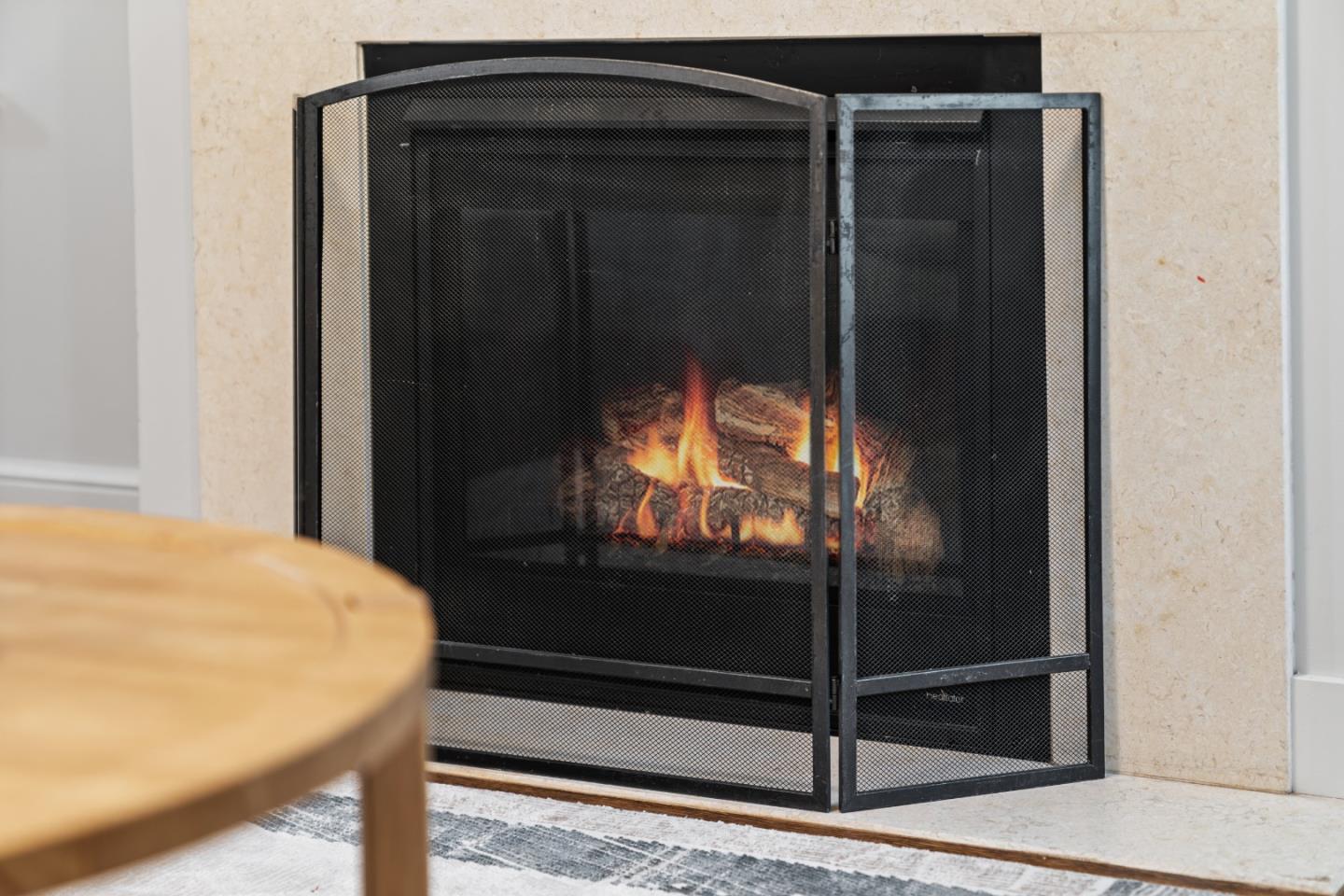 Detail Gallery Image 7 of 47 For 678 Hawthorne Ave, Palo Alto,  CA 94301 - 3 Beds | 2 Baths