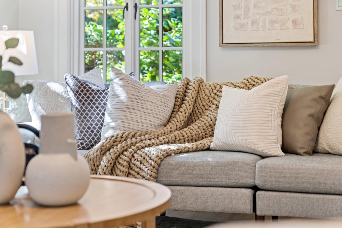 Detail Gallery Image 9 of 47 For 678 Hawthorne Ave, Palo Alto,  CA 94301 - 3 Beds | 2 Baths