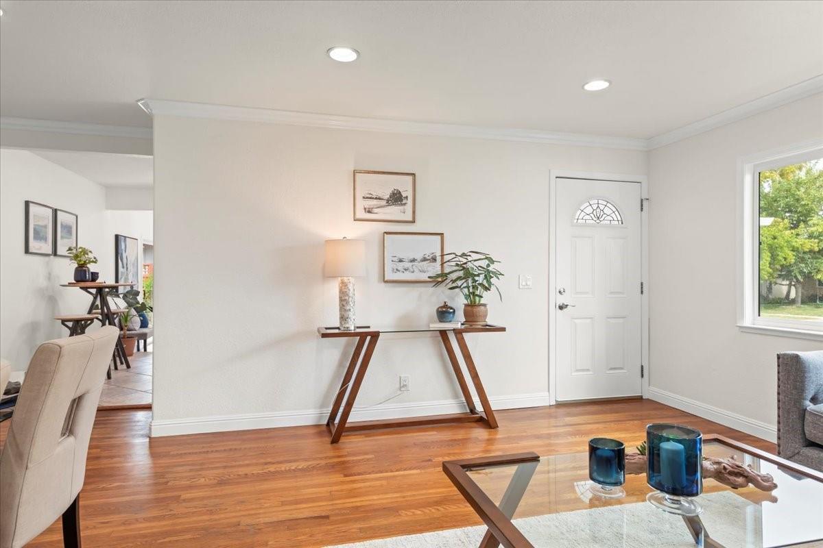 Detail Gallery Image 12 of 55 For 5545 Laura Dr, San Jose,  CA 95124 - 3 Beds | 2 Baths