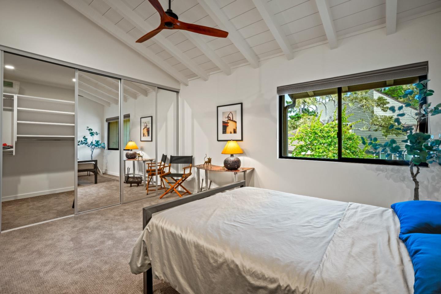 Detail Gallery Image 19 of 32 For 1103 Heather Ln, Pacific Grove,  CA 93950 - 3 Beds | 2/1 Baths