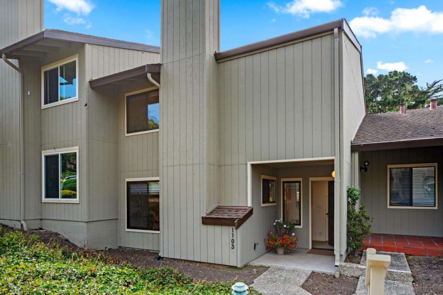 Detail Gallery Image 32 of 32 For 1103 Heather Ln, Pacific Grove,  CA 93950 - 3 Beds | 2/1 Baths