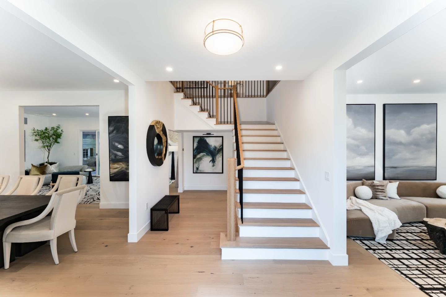 Detail Gallery Image 17 of 32 For 271 Stratford Pl, Los Altos,  CA 94022 - 5 Beds | 3/1 Baths