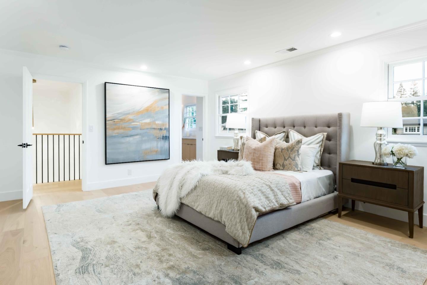 Detail Gallery Image 20 of 32 For 271 Stratford Pl, Los Altos,  CA 94022 - 5 Beds | 3/1 Baths