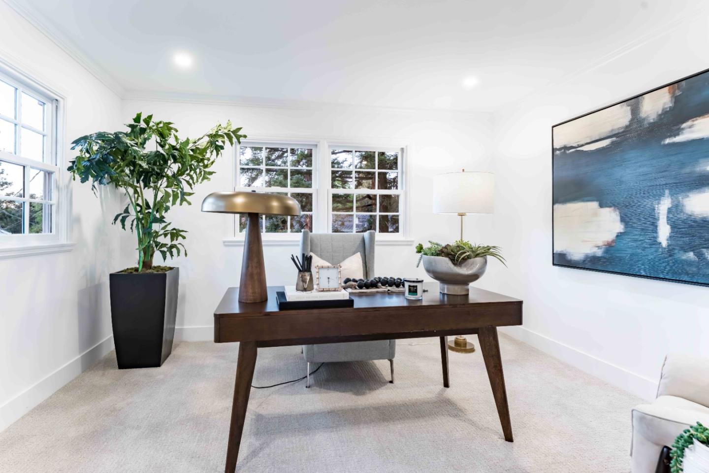 Detail Gallery Image 24 of 32 For 271 Stratford Pl, Los Altos,  CA 94022 - 5 Beds | 3/1 Baths