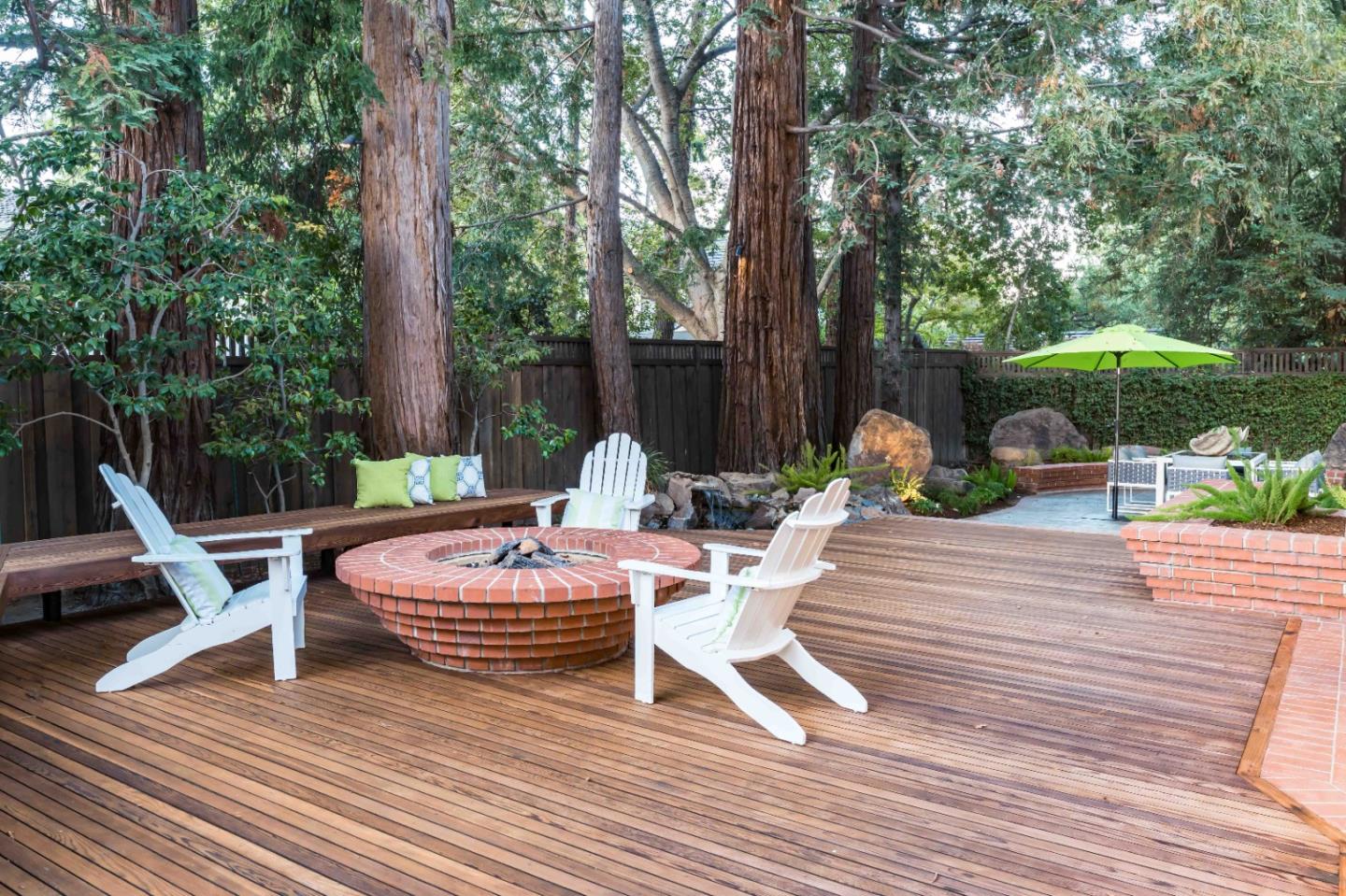 Detail Gallery Image 31 of 32 For 271 Stratford Pl, Los Altos,  CA 94022 - 5 Beds | 3/1 Baths