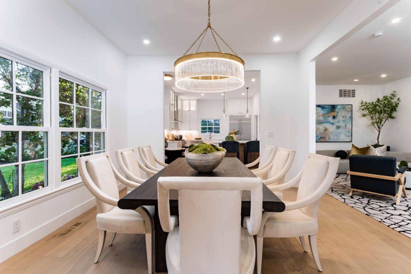 Detail Gallery Image 5 of 32 For 271 Stratford Pl, Los Altos,  CA 94022 - 5 Beds | 3/1 Baths