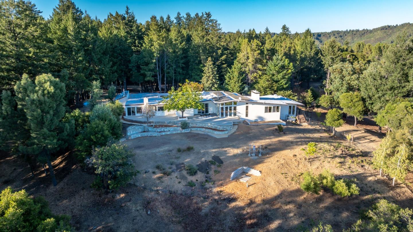 Detail Gallery Image 28 of 55 For 800 Rancho Prieta Rd, Los Gatos,  CA 95033 - 5 Beds | 3/2 Baths