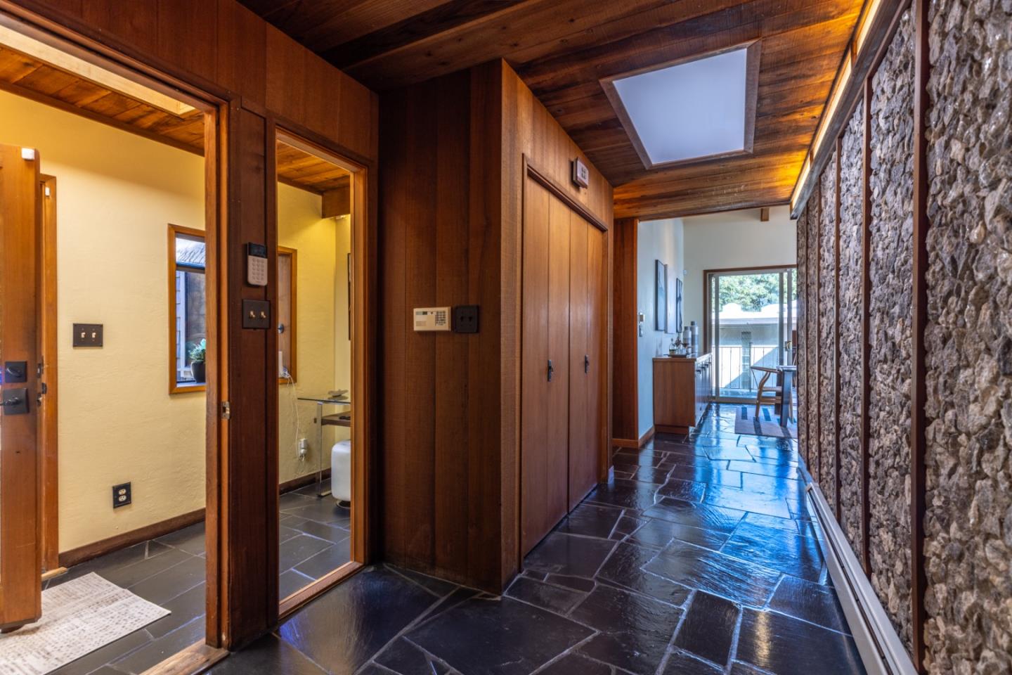 Detail Gallery Image 4 of 55 For 800 Rancho Prieta Rd, Los Gatos,  CA 95033 - 5 Beds | 3/2 Baths