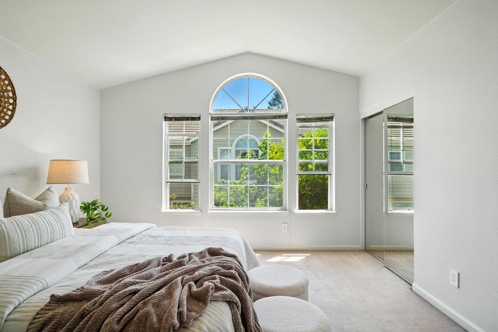 Detail Gallery Image 35 of 67 For 1151 La Rochelle Ter #G,  Sunnyvale,  CA 94089 - 3 Beds | 2/1 Baths