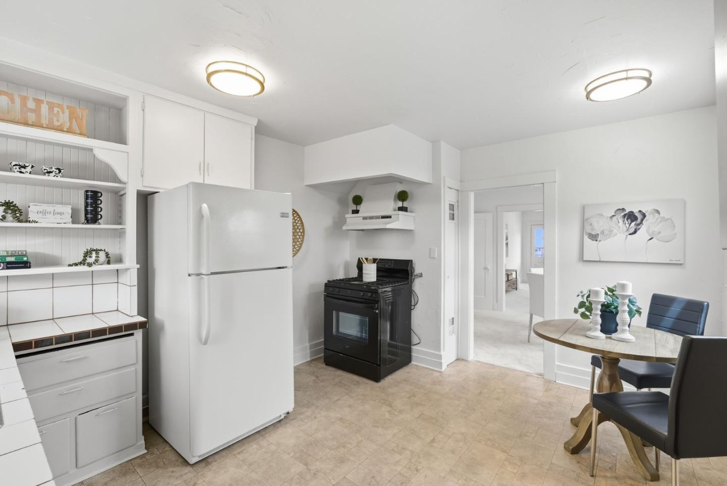 Detail Gallery Image 13 of 31 For 1493 Sanborn Ave, San Jose,  CA 95110 - 2 Beds | 1 Baths