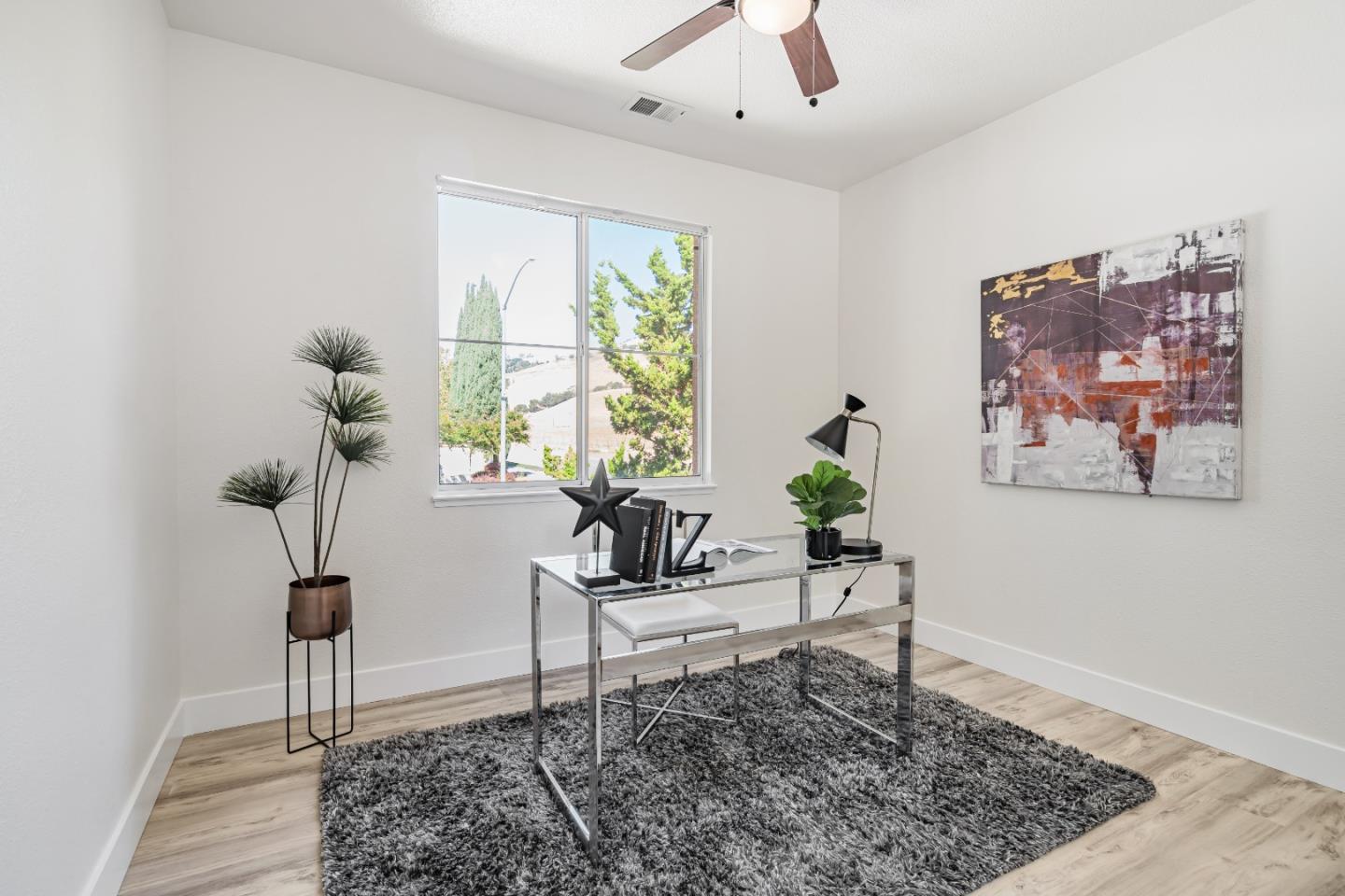 Detail Gallery Image 16 of 31 For 3697 Jasmine Cir, San Jose,  CA 95135 - 3 Beds | 2/1 Baths