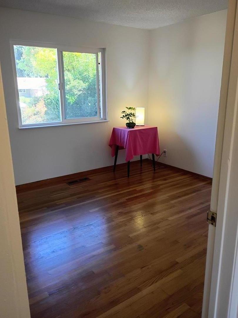 Detail Gallery Image 16 of 29 For 734 Pronto Dr, San Jose,  CA 95123 - 3 Beds | 2 Baths