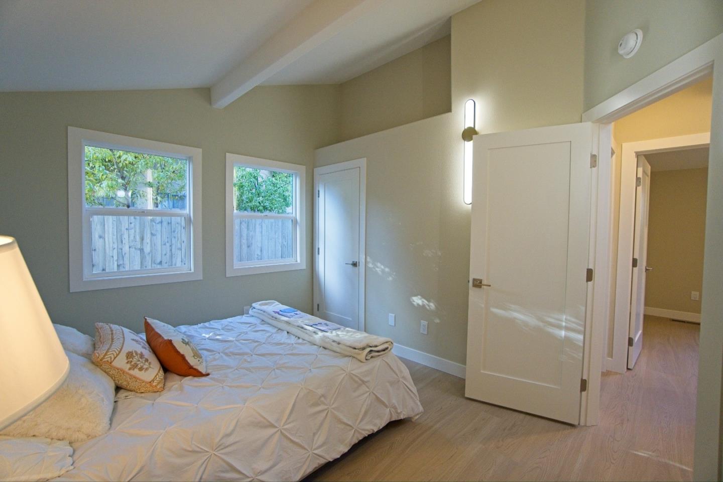 Detail Gallery Image 16 of 25 For 19251 Phil Ln, Cupertino,  CA 95014 - 3 Beds | 2 Baths