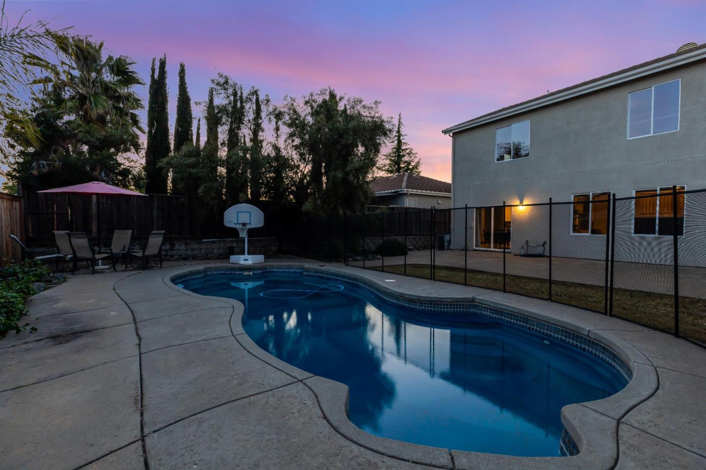 Detail Gallery Image 30 of 35 For 6457 Sonora Pass Way, Rocklin,  CA 95765 - 5 Beds | 3 Baths