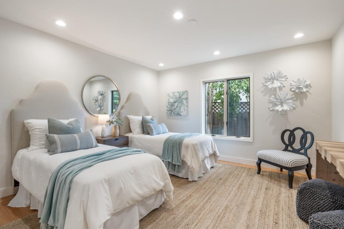 Detail Gallery Image 12 of 21 For 141 Jordan Ave, Los Altos,  CA 94022 - 3 Beds | 2 Baths