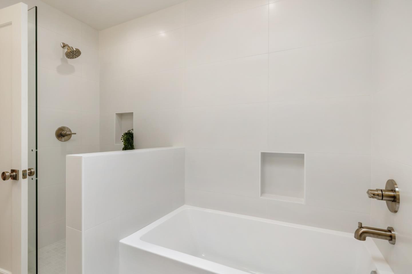 Detail Gallery Image 14 of 21 For 141 Jordan Ave, Los Altos,  CA 94022 - 3 Beds | 2 Baths