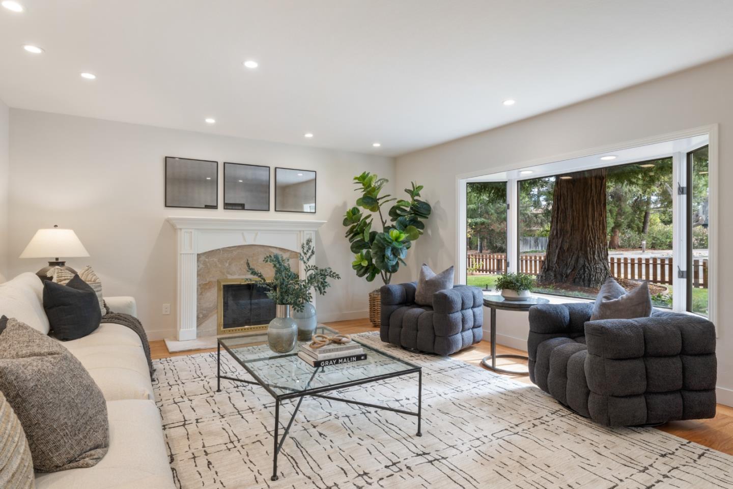 Detail Gallery Image 3 of 21 For 141 Jordan Ave, Los Altos,  CA 94022 - 3 Beds | 2 Baths