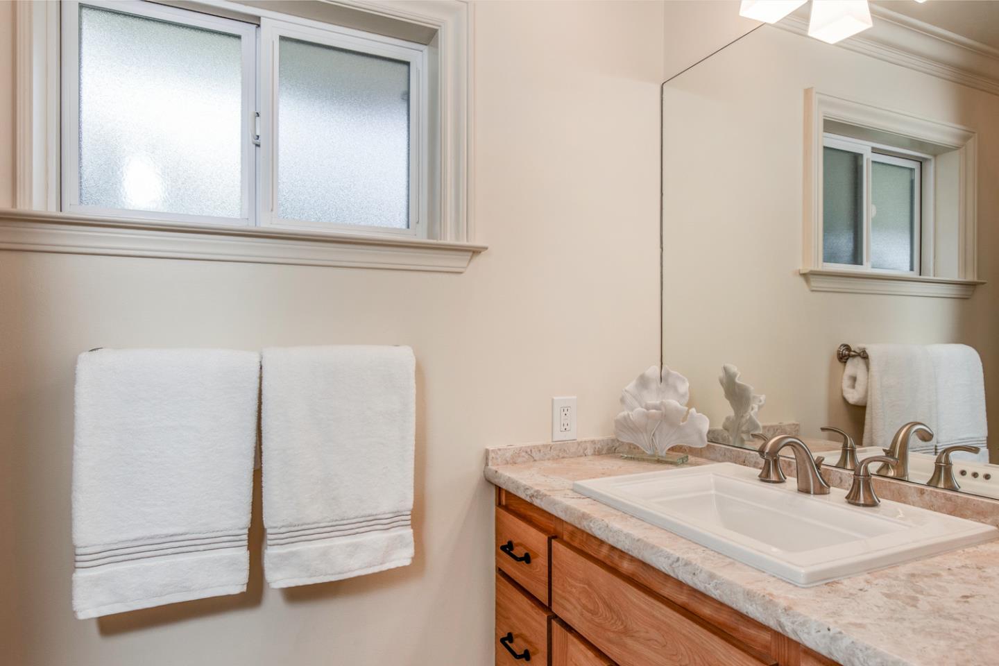 Detail Gallery Image 21 of 48 For 10961 Kester Dr, Cupertino,  CA 95014 - 2 Beds | 2 Baths