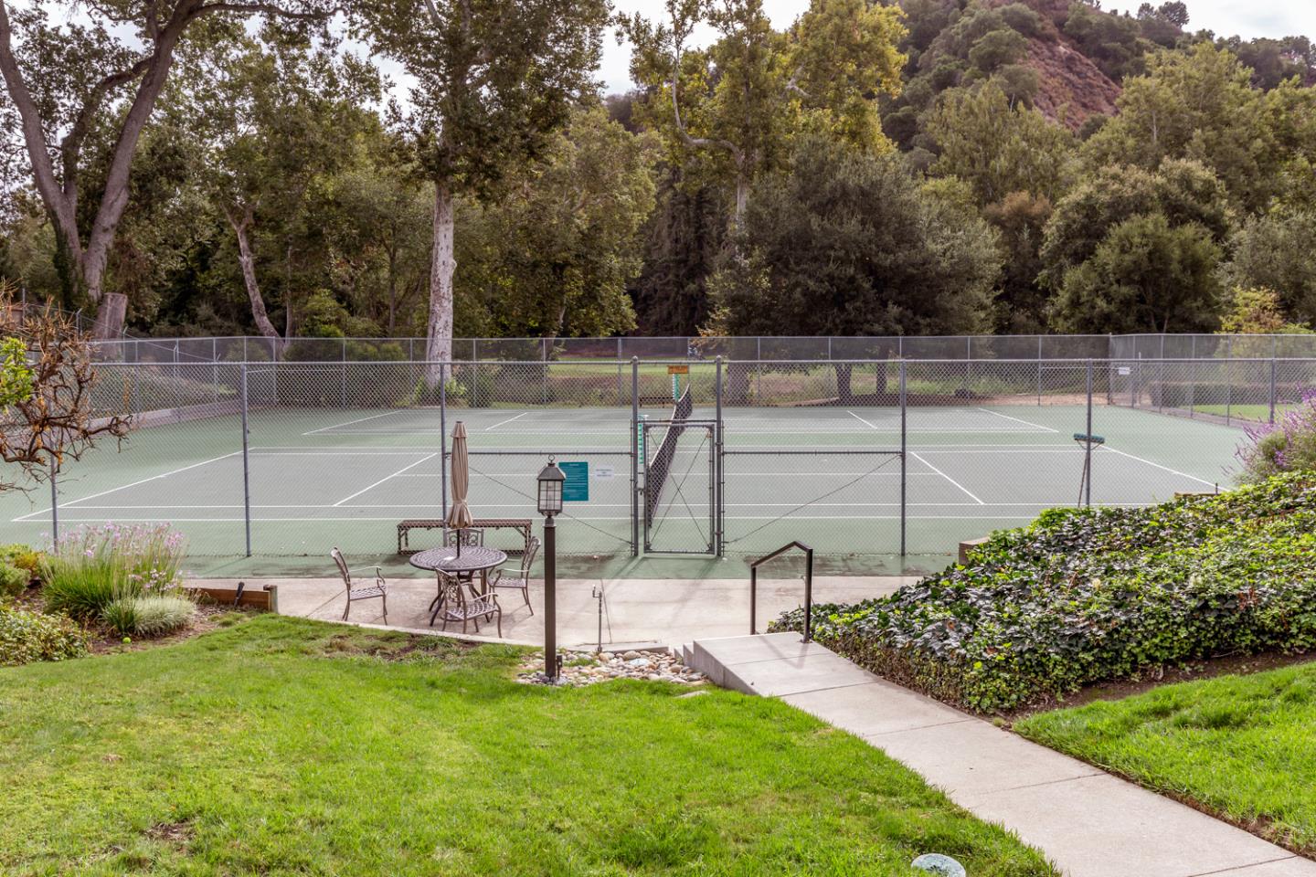 Detail Gallery Image 44 of 48 For 10961 Kester Dr, Cupertino,  CA 95014 - 2 Beds | 2 Baths