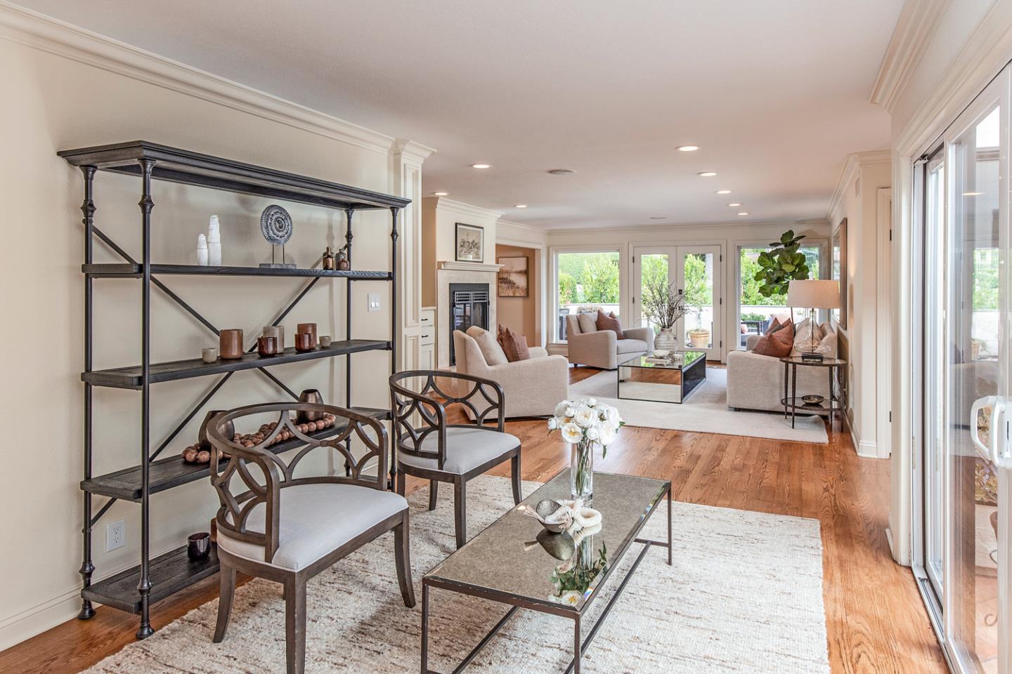 Detail Gallery Image 5 of 48 For 10961 Kester Dr, Cupertino,  CA 95014 - 2 Beds | 2 Baths