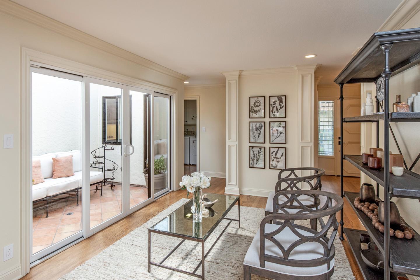 Detail Gallery Image 6 of 48 For 10961 Kester Dr, Cupertino,  CA 95014 - 2 Beds | 2 Baths