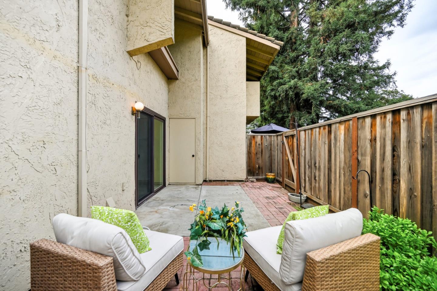 Detail Gallery Image 22 of 28 For 303 Garden Cmn, Livermore,  CA 94551 - 2 Beds | 2/1 Baths