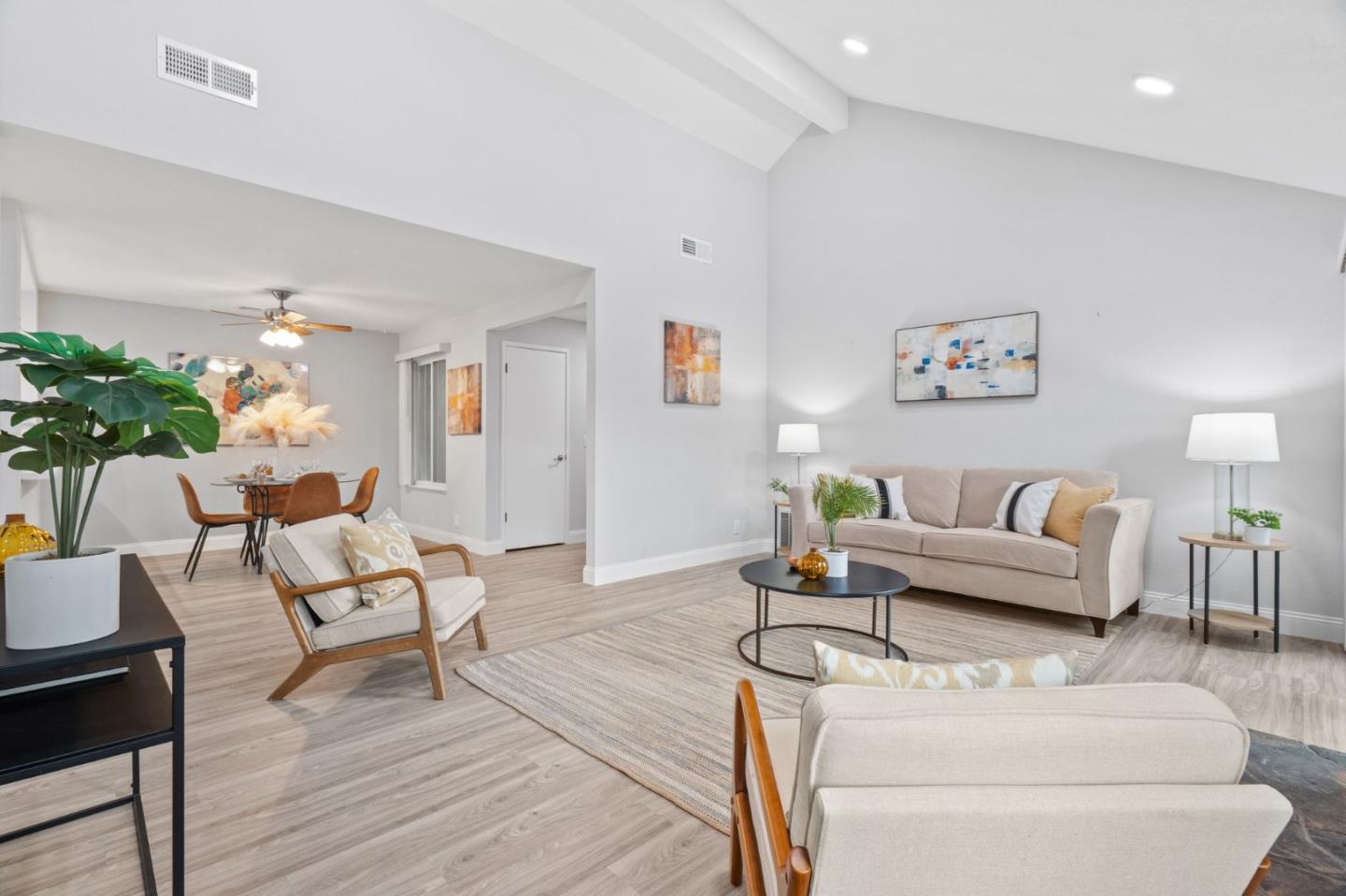 Detail Gallery Image 10 of 29 For 5555 Makati Cir, San Jose,  CA 95123 - 3 Beds | 2 Baths