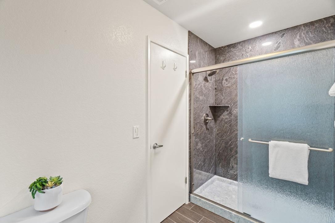 Detail Gallery Image 15 of 29 For 5555 Makati Cir, San Jose,  CA 95123 - 3 Beds | 2 Baths