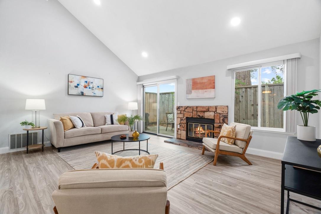 Detail Gallery Image 8 of 29 For 5555 Makati Cir, San Jose,  CA 95123 - 3 Beds | 2 Baths