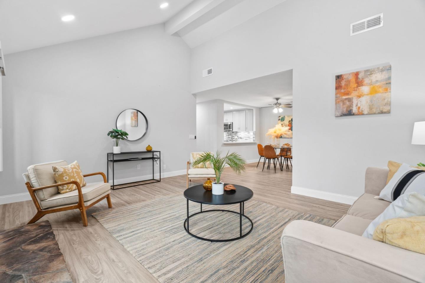 Detail Gallery Image 9 of 29 For 5555 Makati Cir, San Jose,  CA 95123 - 3 Beds | 2 Baths