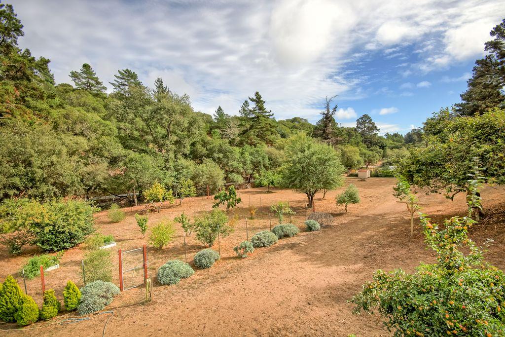 Detail Gallery Image 30 of 44 For 687 Calabasas Rd, Watsonville,  CA 95076 - 3 Beds | 2 Baths