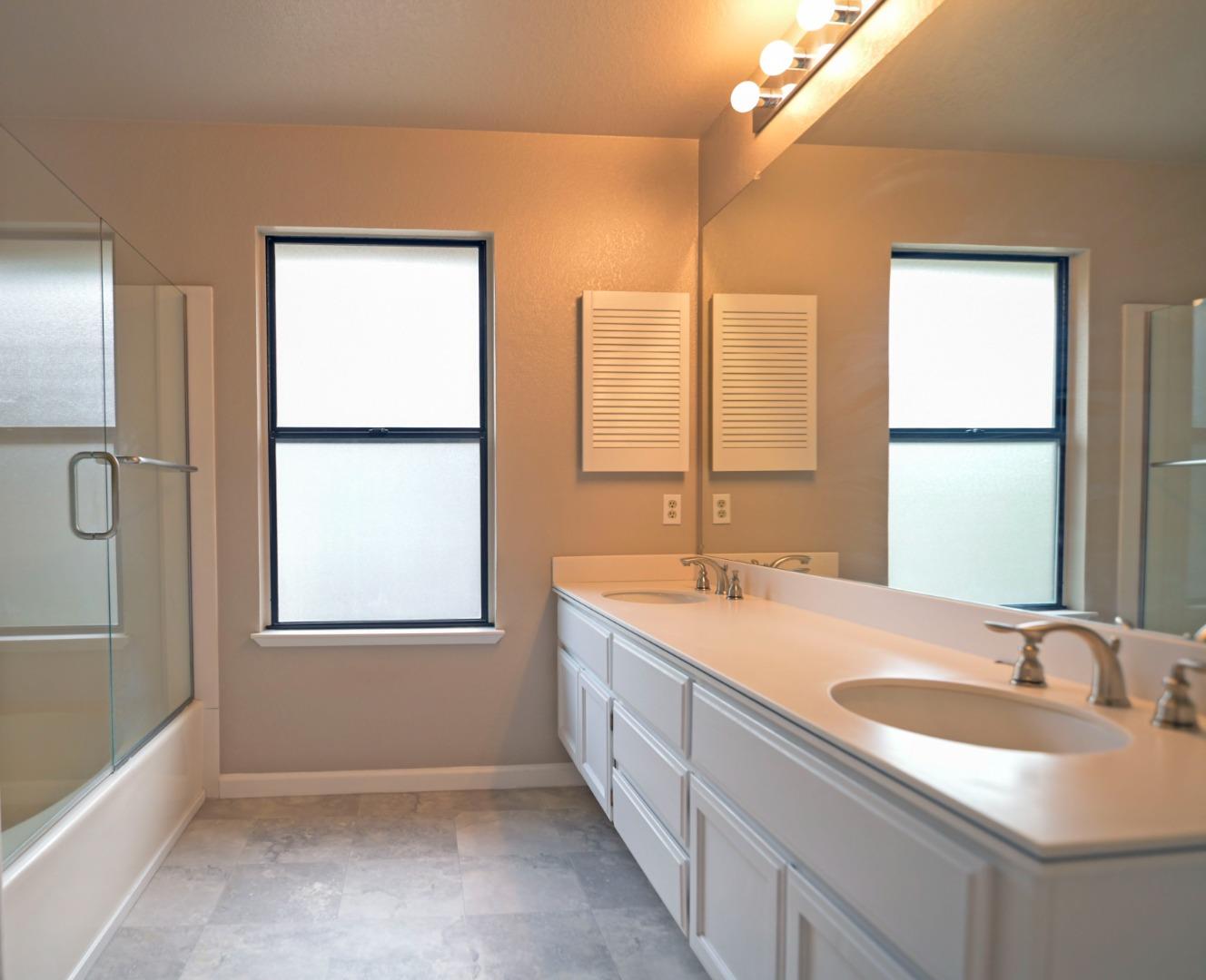 Detail Gallery Image 25 of 27 For 584 Valeri Ruth Ct, Santa Clara,  CA 95050 - 2 Beds | 2 Baths