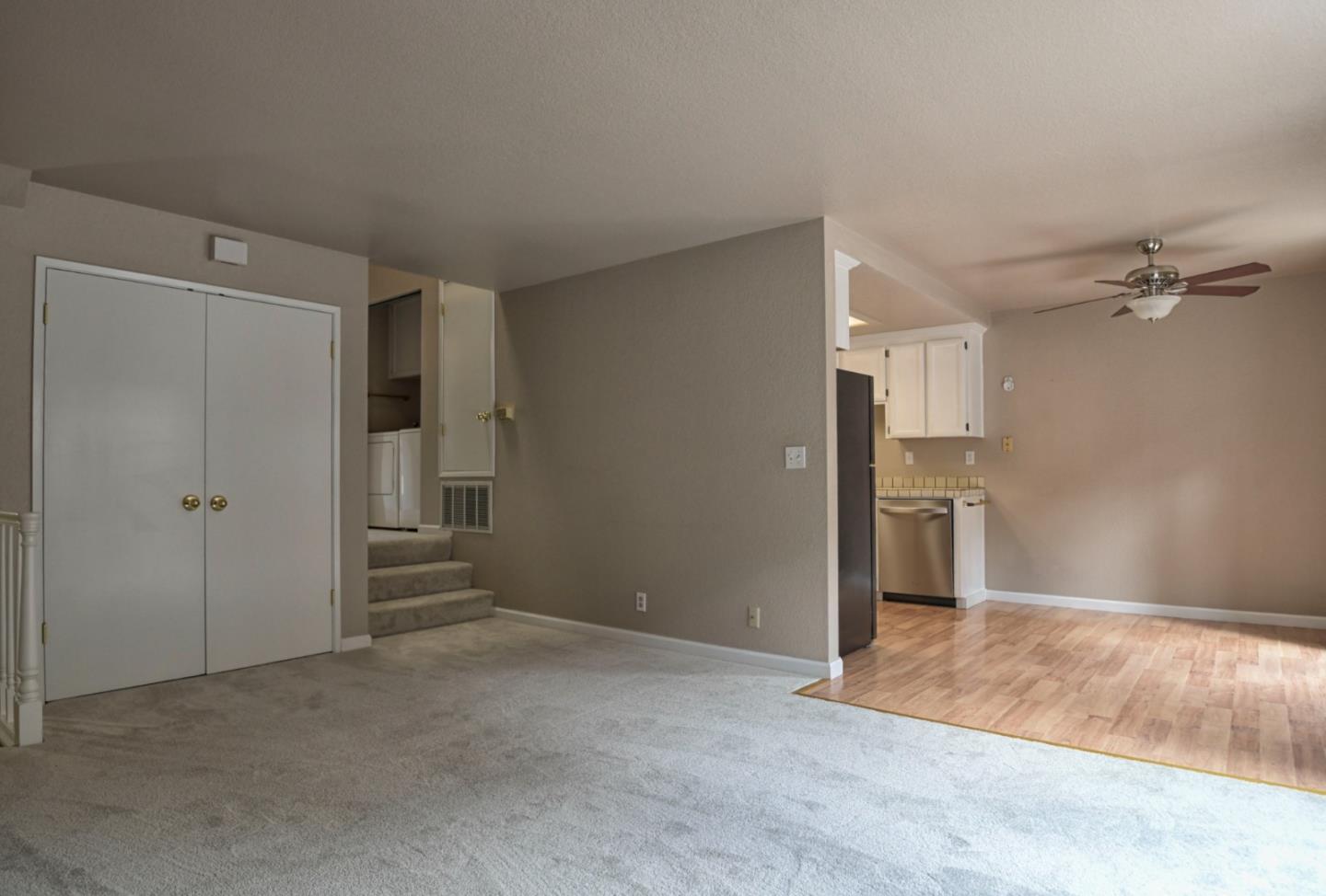 Detail Gallery Image 5 of 27 For 584 Valeri Ruth Ct, Santa Clara,  CA 95050 - 2 Beds | 2 Baths