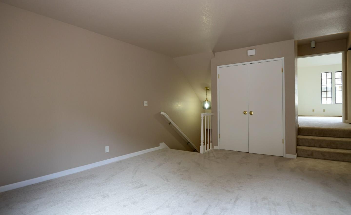 Detail Gallery Image 9 of 27 For 584 Valeri Ruth Ct, Santa Clara,  CA 95050 - 2 Beds | 2 Baths