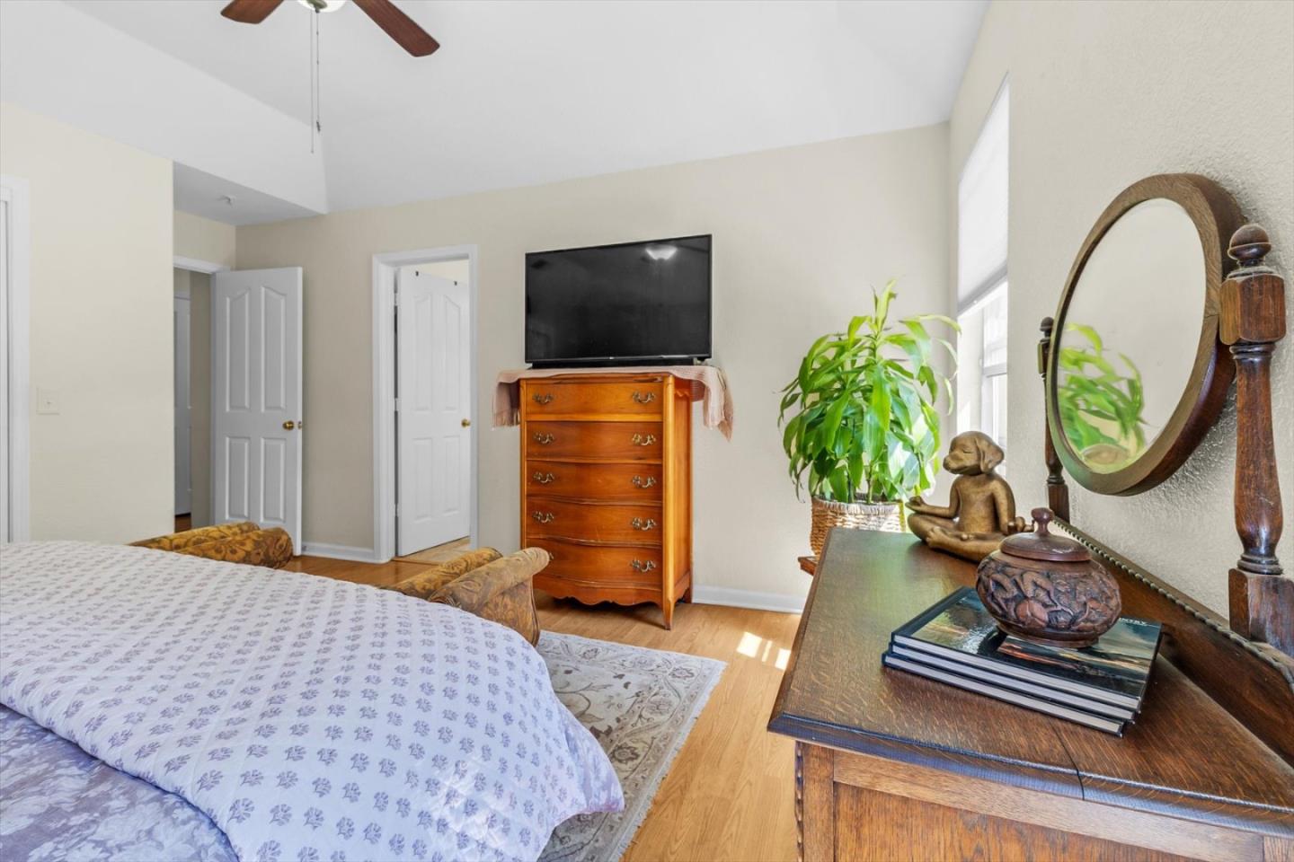 Detail Gallery Image 20 of 33 For 8 Bristol Cir, Salinas,  CA 93906 - 3 Beds | 2 Baths