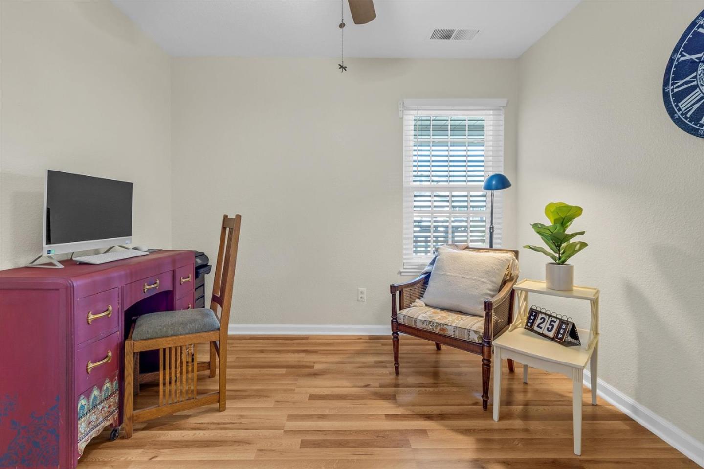 Detail Gallery Image 23 of 33 For 8 Bristol Cir, Salinas,  CA 93906 - 3 Beds | 2 Baths