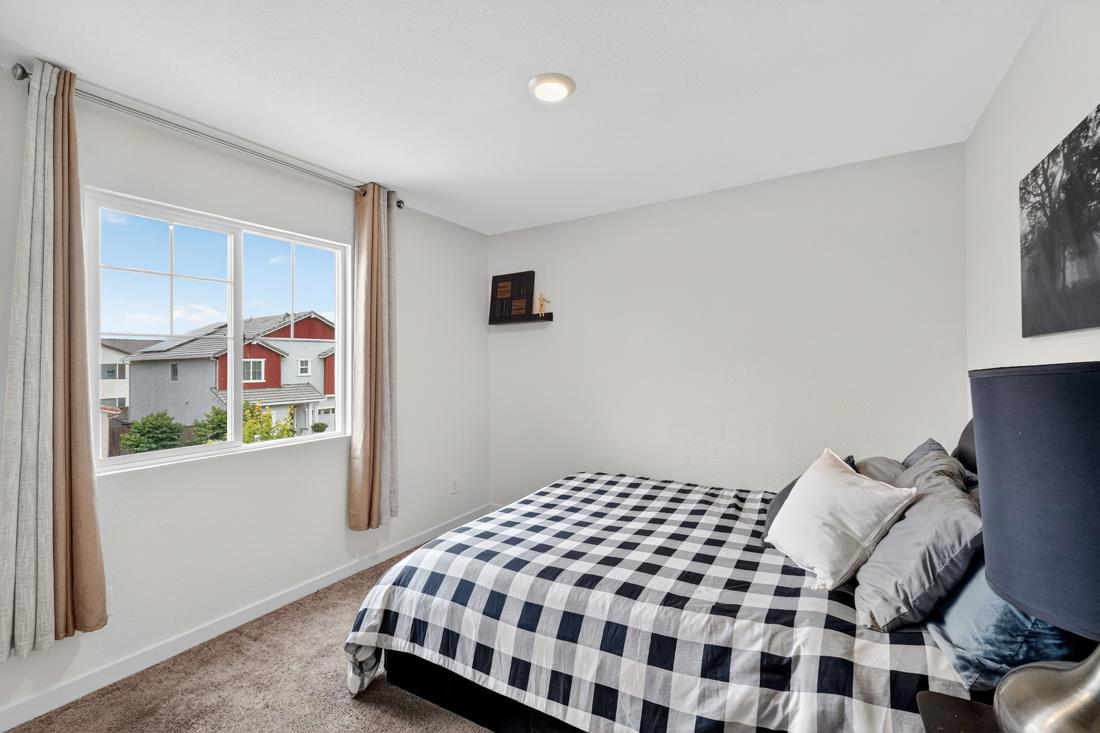 Detail Gallery Image 29 of 46 For 6707 Oakum Way, Stockton,  CA 95219 - 4 Beds | 2/1 Baths