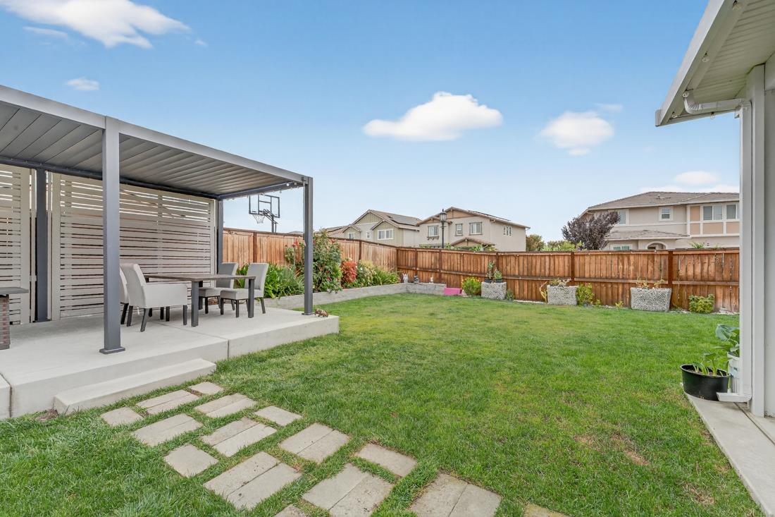 Detail Gallery Image 36 of 46 For 6707 Oakum Way, Stockton,  CA 95219 - 4 Beds | 2/1 Baths